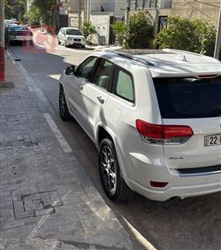 جيب جراند شيروكي